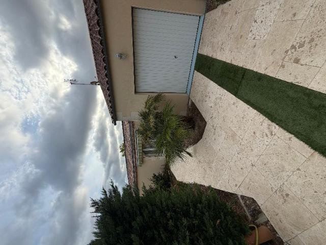 Maison 4 pièces, 110 m² à louer à Val de Livenne 33860