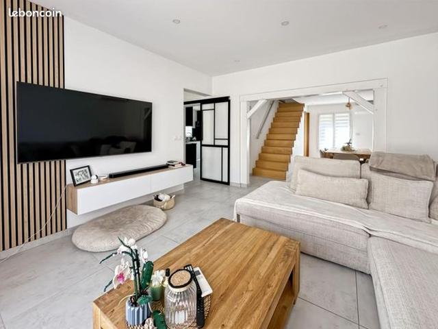Maison 4 pièces 111 m²