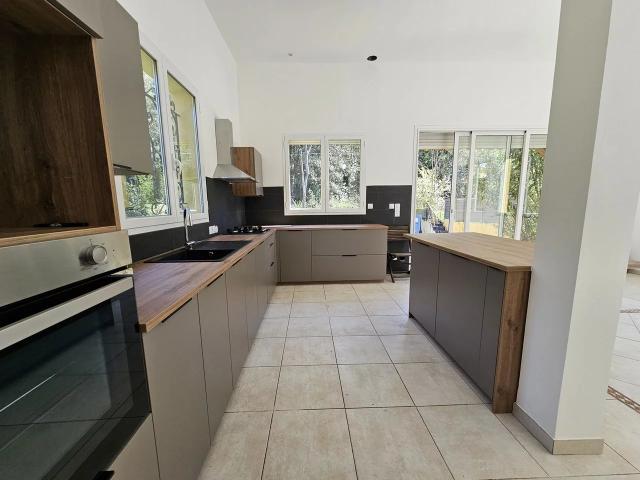 Maison 4 pièces 111 m²