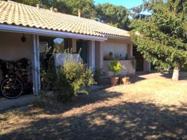 Maison 4 pièces, 111 m² à louer à Le Haillan 33185