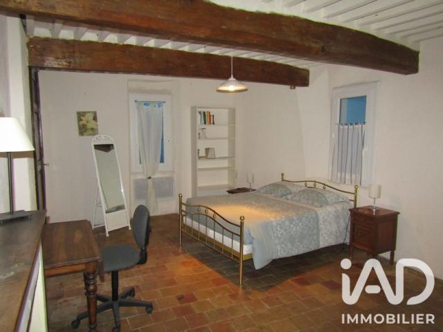 Maison 4 pièces, 111 m² à louer à Puimoisson 04410