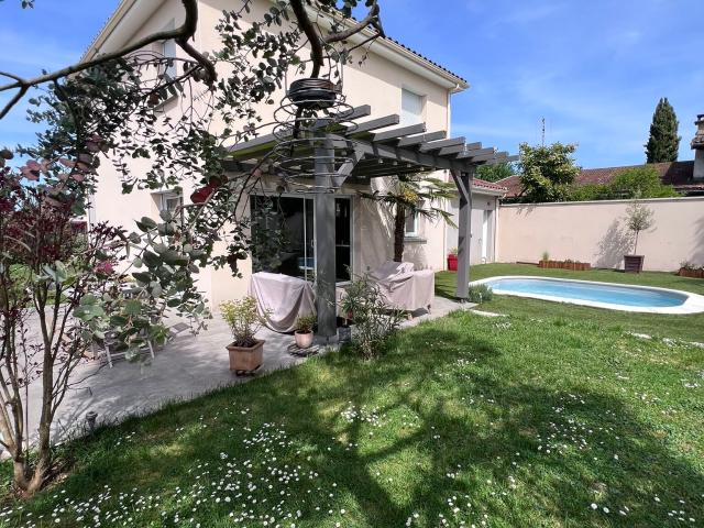 Maison 4 pièces 112 m²