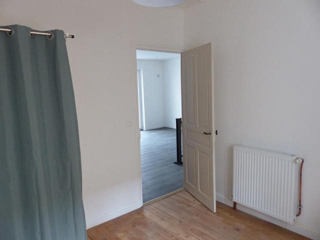 Maison 4 pièces, 112 m² à louer à Laussonne 43150