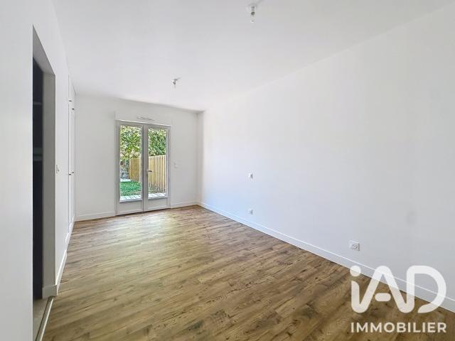 Maison 4 pièces, 112 m² à louer à Virson 17290