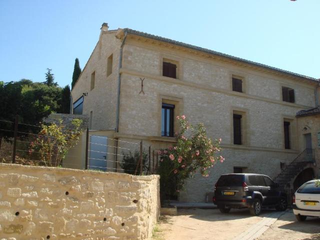 Maison 4 pièces, 125 m² à louer à Saint Maximin 30700