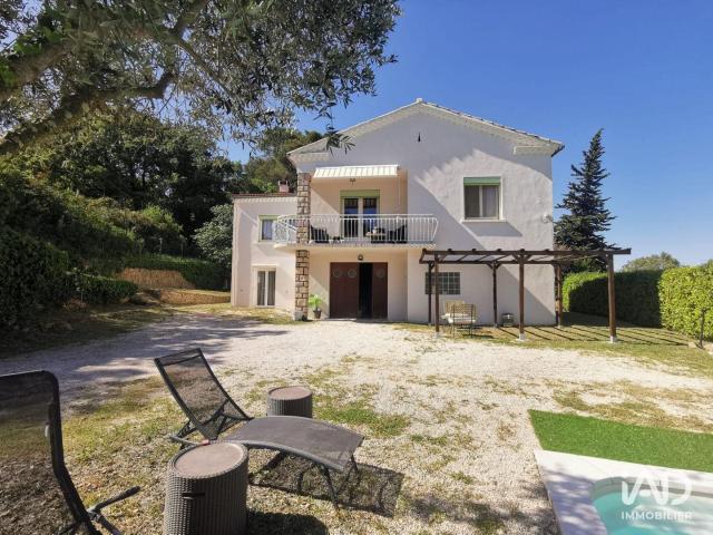 Maison 4 pièces 126 m²