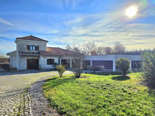 Maison 4 pièces 126 m²