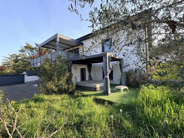 Maison 4 pièces 126 m²