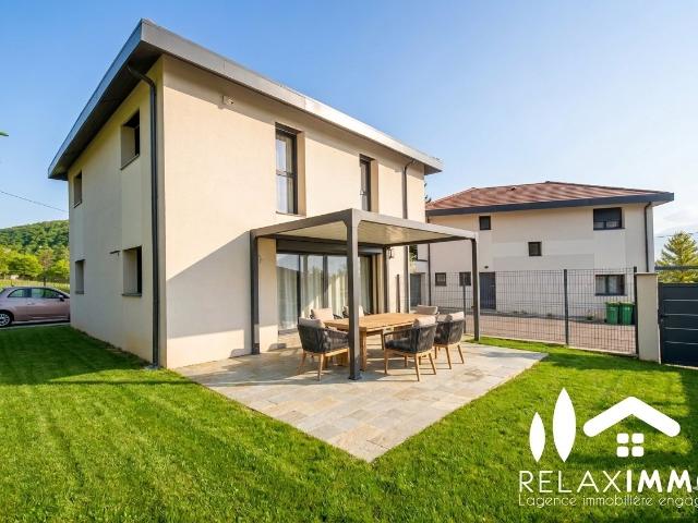 Maison 4 pièces 126 m²