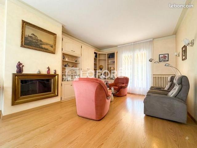 Maison 4 pièces 126 m²