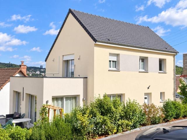 Maison 4 pièces 127 m²