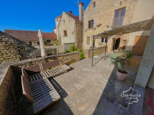 Maison 4 pièces 127 m²