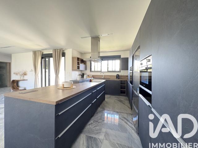Maison 4 pièces 129 m²