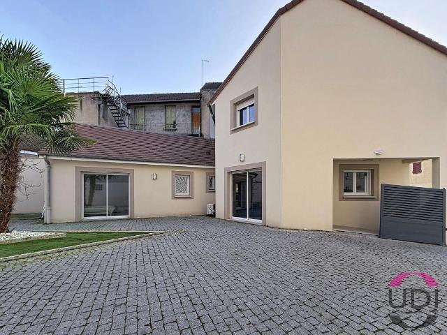 Maison 4 pièces 120 m²