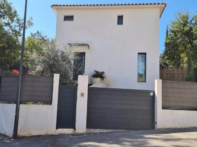Maison 4 pièces 122 m²