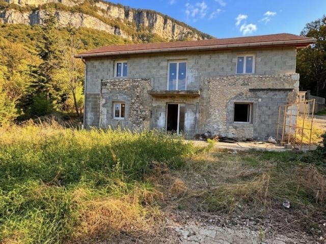 Maison 4 pièces 120 m²