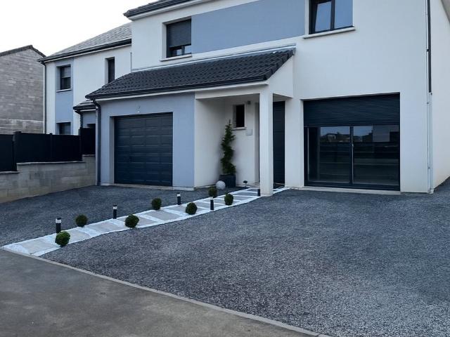 Maison 4 pièces 120 m²