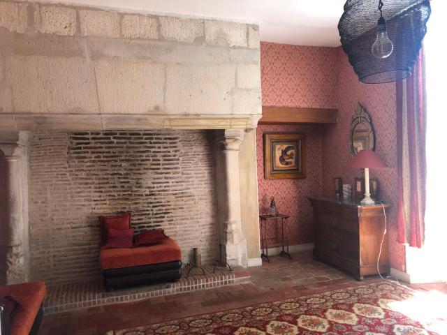 Maison 4 pièces, 120 m² à louer à Mehun sur Yèvre 18500