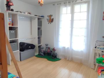 Maison 4 pièces, 120 m² à louer à Odos 65310