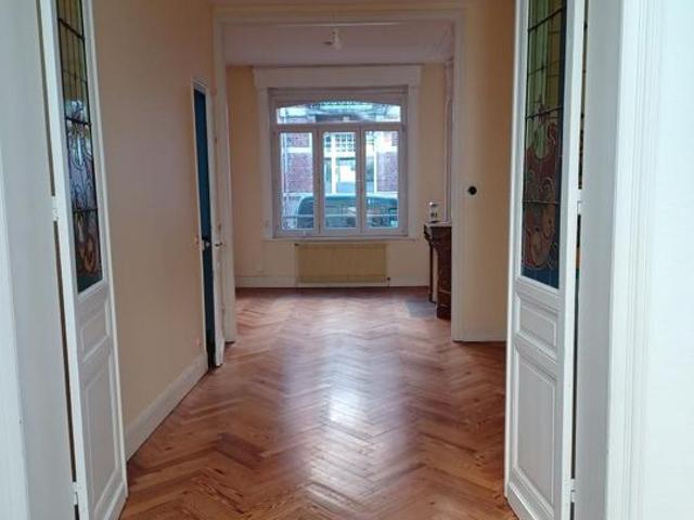 Maison 4 pièces, 120 m² à louer à La Madeleine 59110