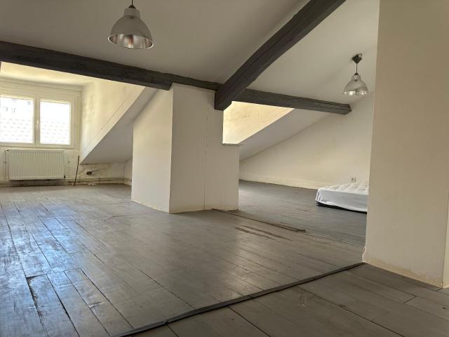 Maison 4 pièces, 120 m² à louer à Saint Étienne 42000