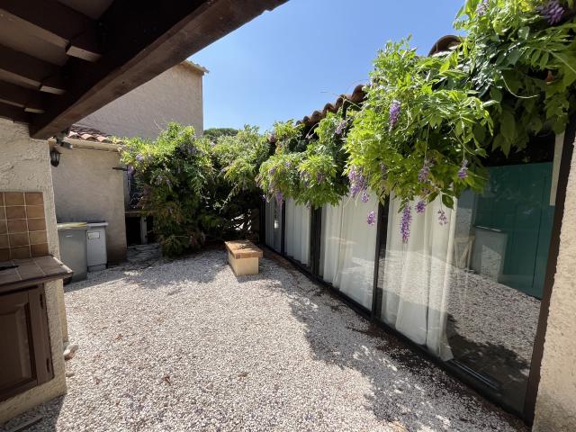 Maison 4 pièces, 120 m² à louer à Six Fours les Plages 83140