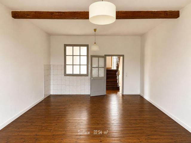 Maison 4 pièces, 120 m² à louer à Villefranche d'Allier 03430