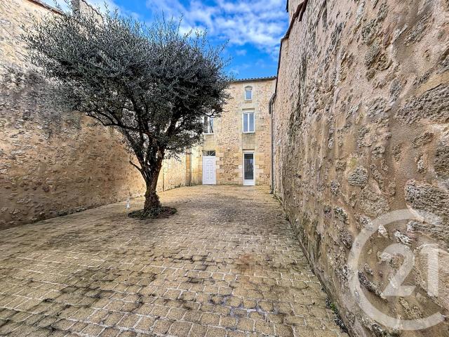 Maison 4 pièces 121 m²