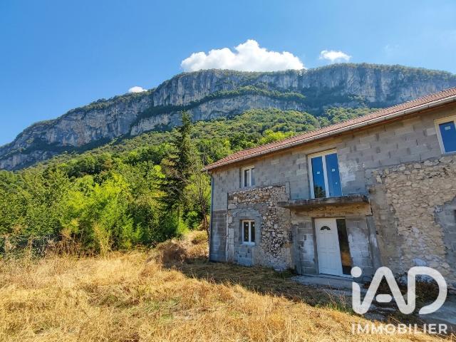 Maison 4 pièces 122 m²