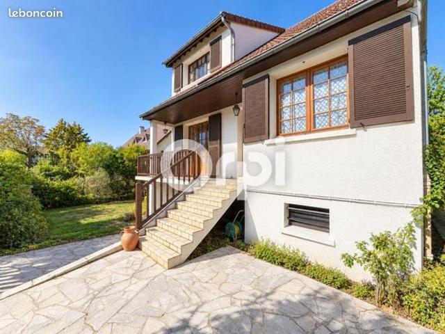 Maison 4 pièces 122 m²