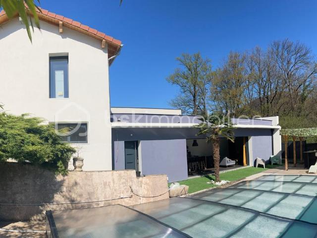 Maison 4 pièces 122 m²