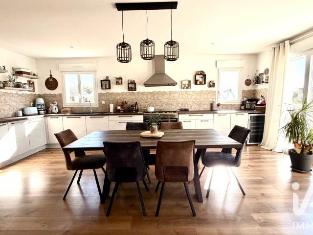 Maison 4 pièces 134 m²