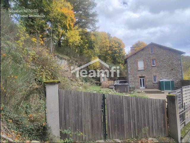 Maison 4 pièces 134 m²