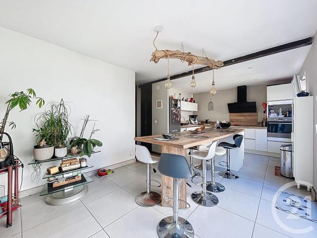 Maison 4 pièces 134 m²