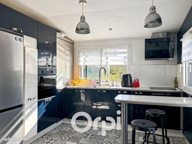 Maison 4 pièces 134 m²