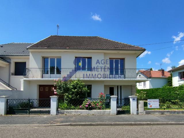 Maison 4 pièces 135 m²
