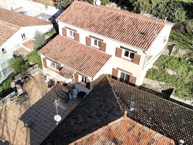 Maison 4 pièces 135 m²