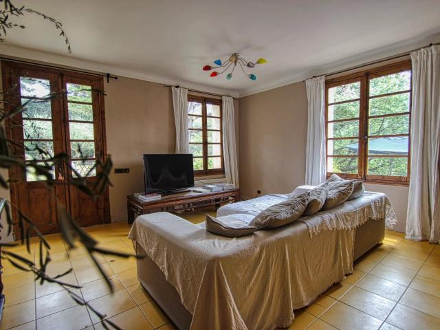 Maison 4 pièces, 135 m² à louer à La Turbie 06320