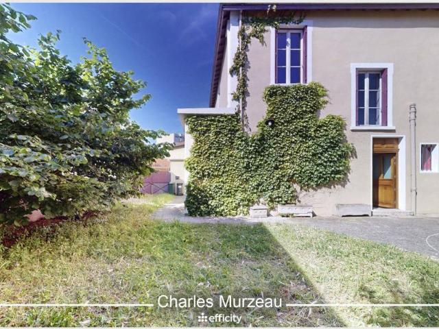 Maison 7 pièces 160 m²