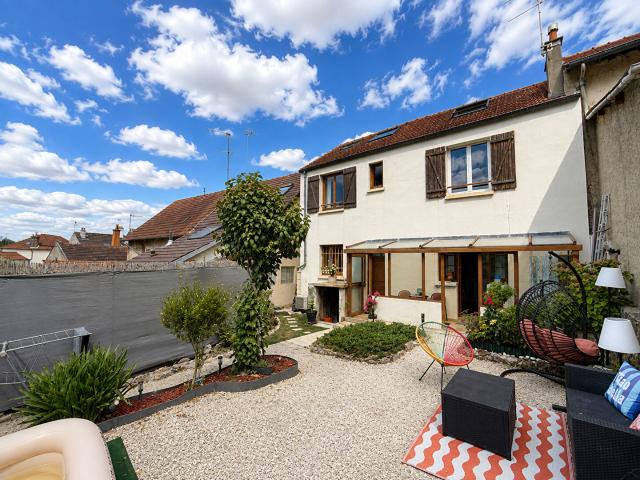 Maison 4 pièces 137 m²