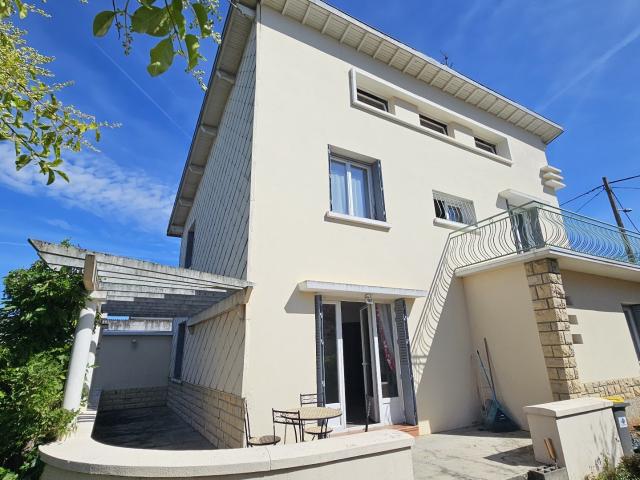 Maison 4 pièces 137 m²