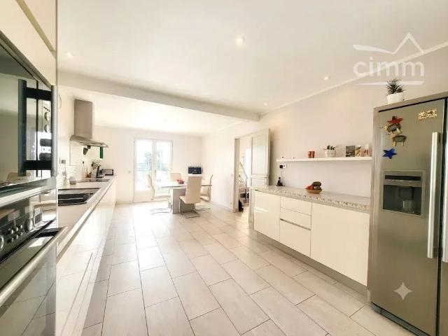 Maison 4 pièces 137 m²