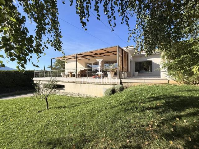 Maison 4 pièces 138 m²