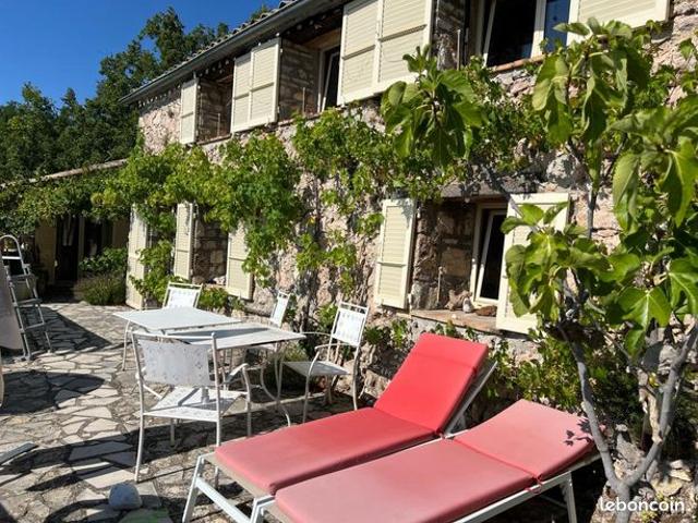 Maison 4 pièces 139 m²