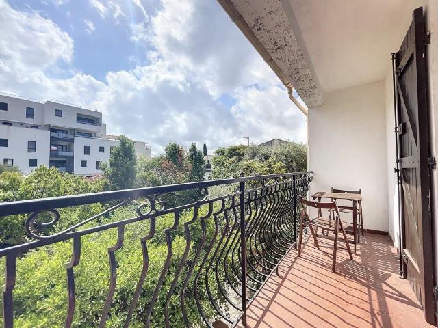 Maison 4 pièces, 139 m² à louer à Marseille 8 13008