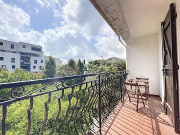 Maison 4 pièces, 139 m² à louer à Marseille 8 13008