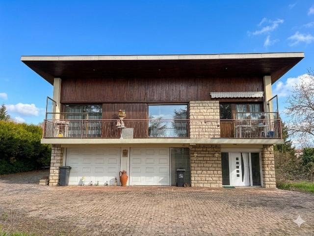 Maison 4 pièces 130 m²
