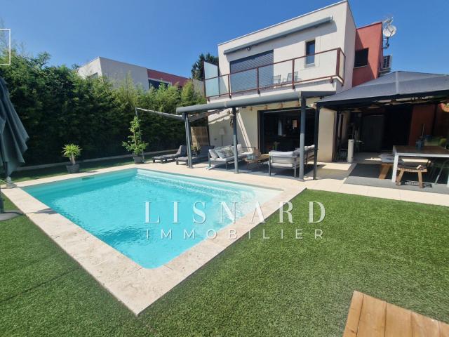 Maison 4 pièces 130 m²