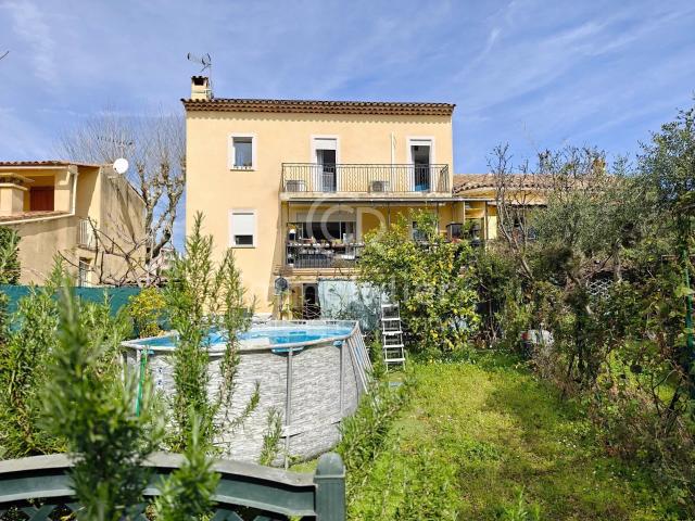 Maison 5 pièces 130 m²
