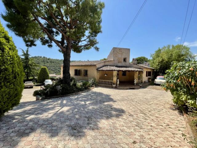 Maison 4 pièces 131 m²